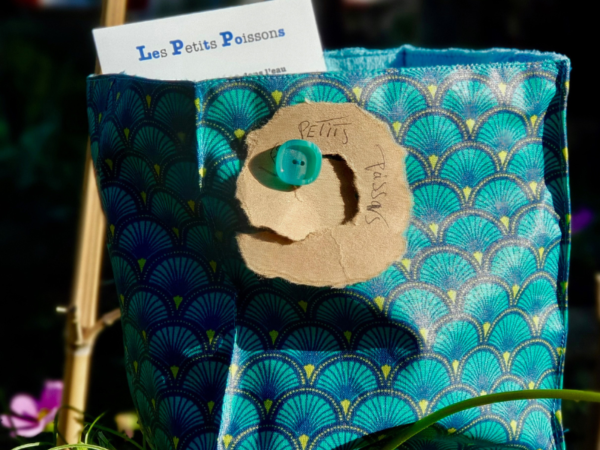Comptine en chaussettes Les petits poissons – Image 2
